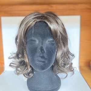 NORIKO #RP1689 Hair Topper Wavy LARGE BASE 9.75” x 10.75” Chocolate Brown NIB